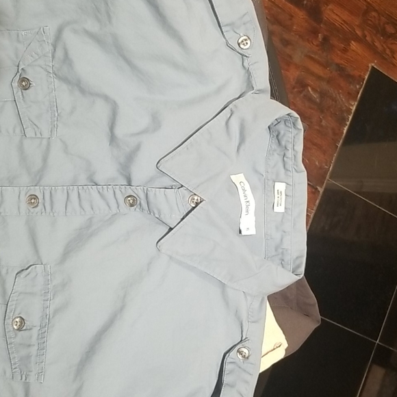 Light blue Calvin klein shirt - Picture 4 of 4